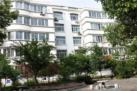 滨河御邸3室2厅1卫110m2三楼可分期带家具家电
